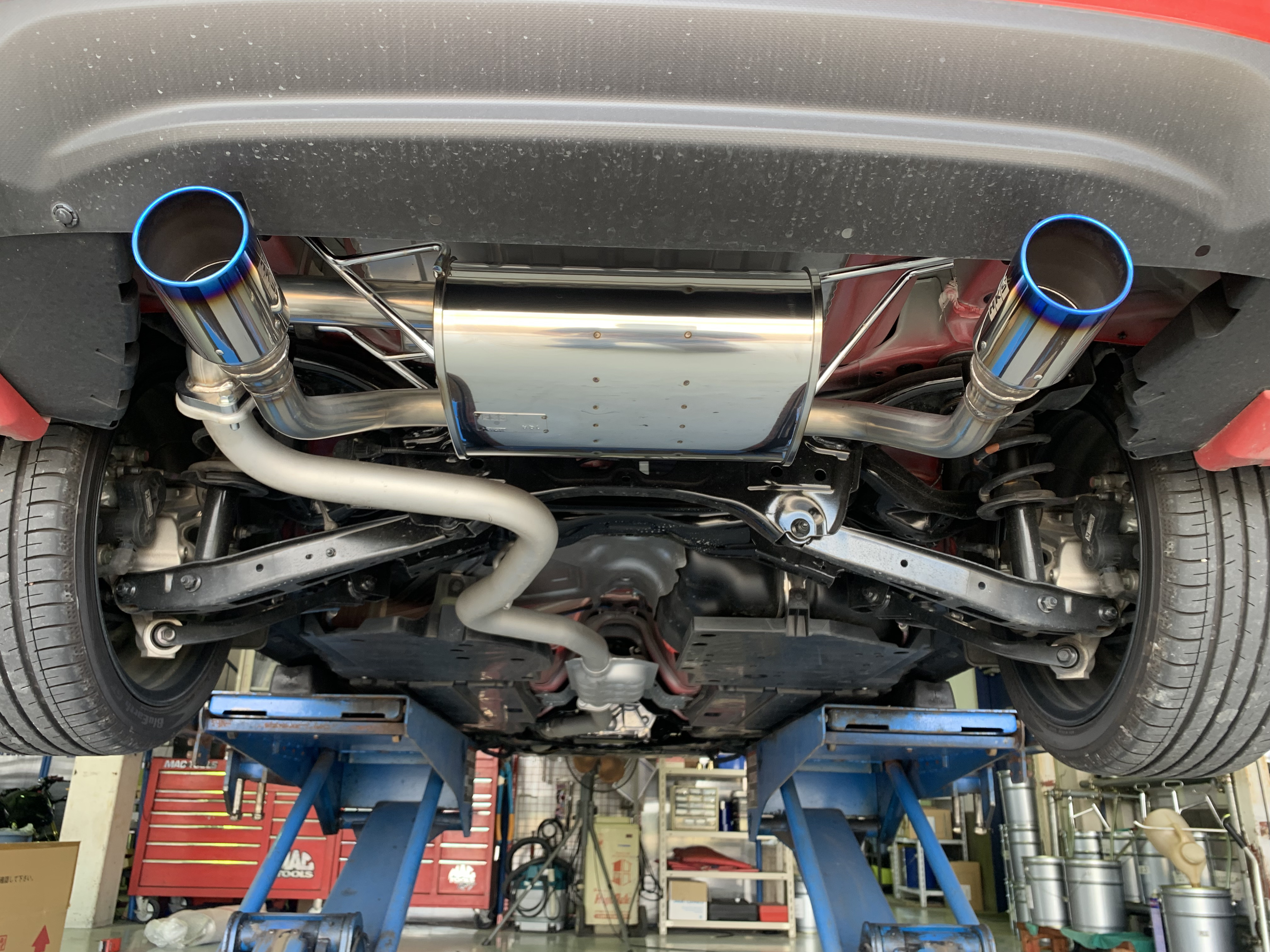HKS LEGAMAX Premium スバル インプレッサスポーツ GT6 インプレッサスポーツ GT6 HKS LEGAMAX Premium取付け - ZEROMAX
