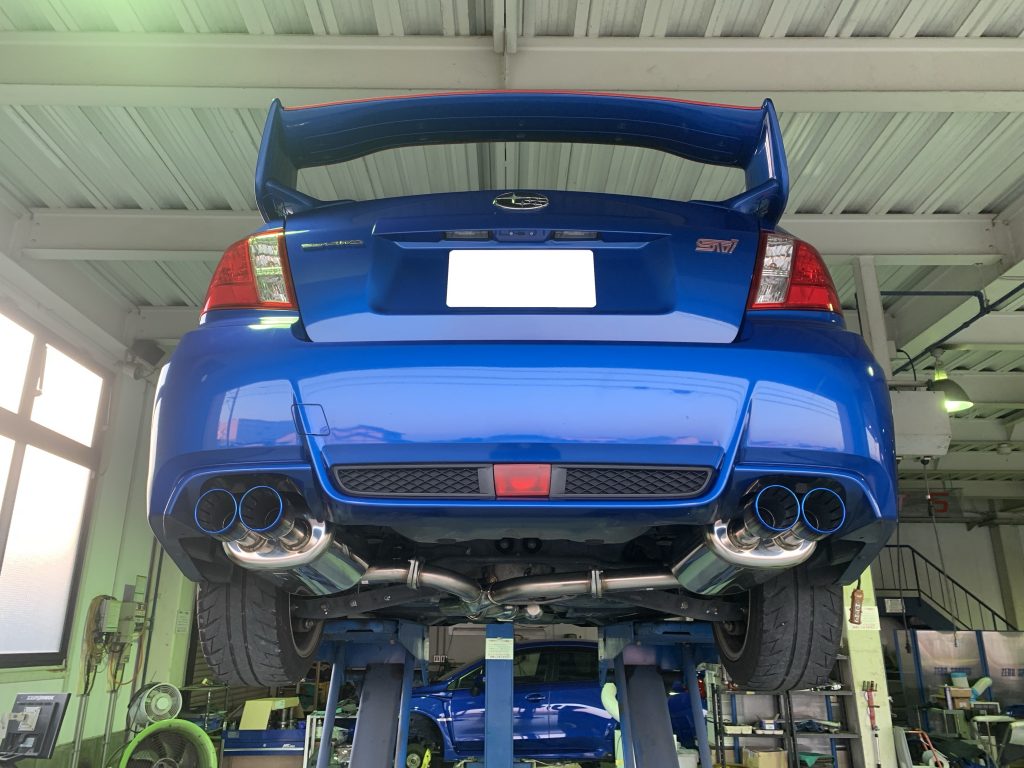 WRX STI GVB HKSスーパーターボマフラー取付