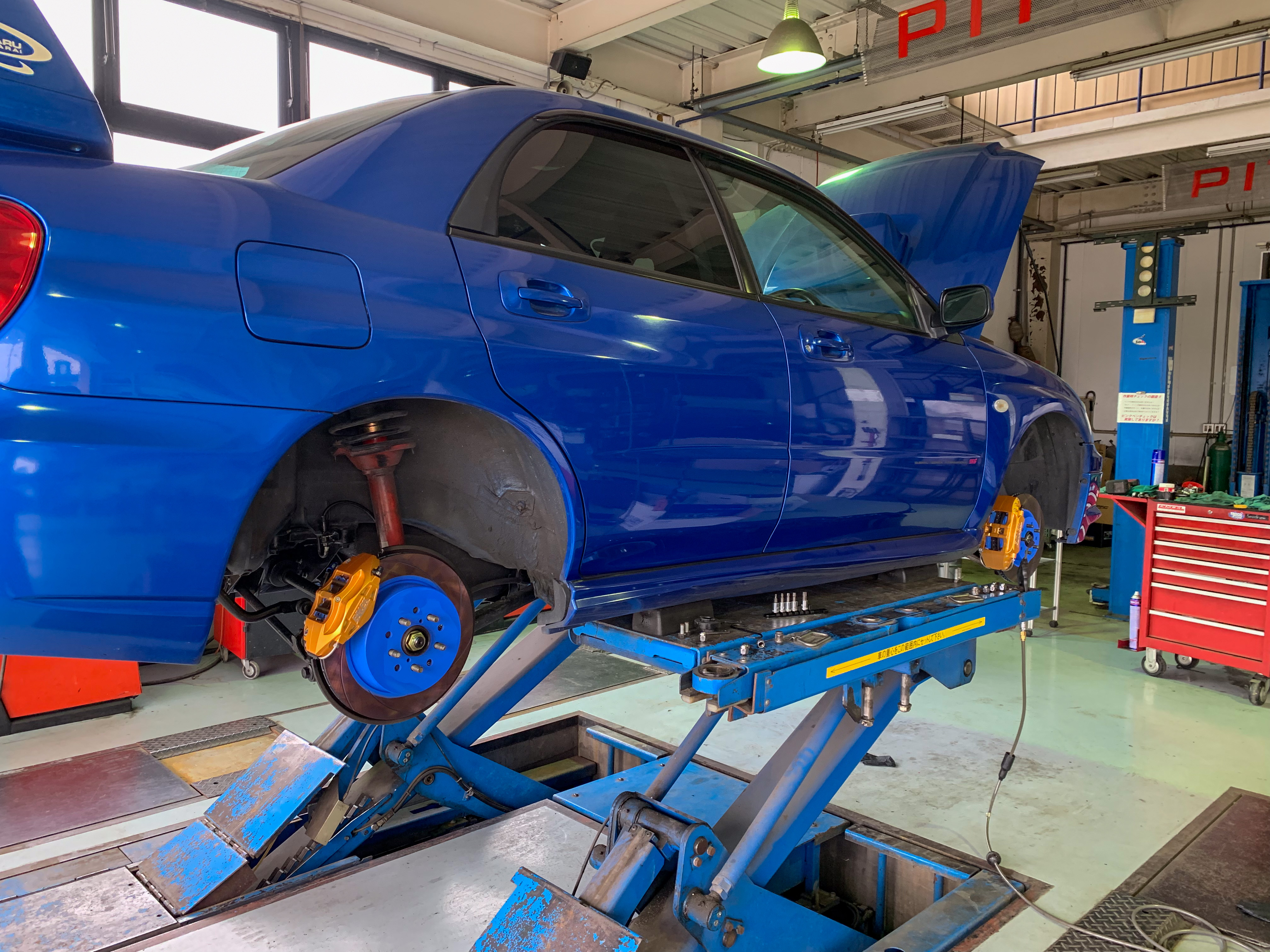 インプレッサWRX STI GDB エンドレスキャリパーキット取付 - ZEROMAX